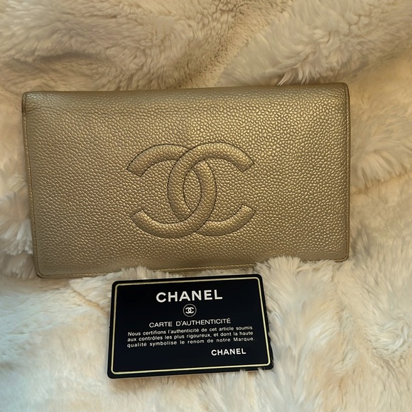 CHANEL Champagne Flap Wallet leather Authentic interior fabric clean w/card - Picture 1 of 9